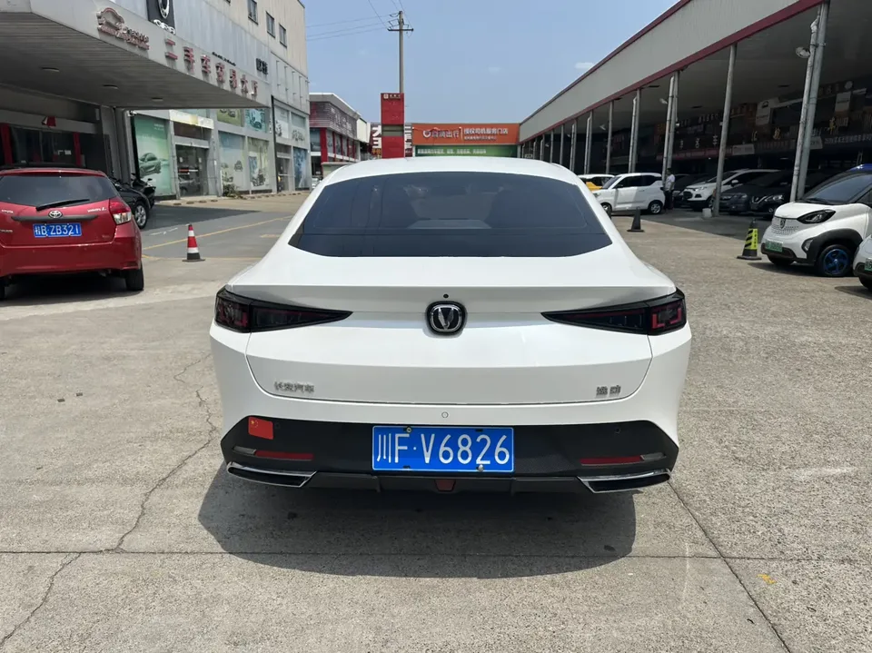 Changan Escape Escape 2024 1.5T DCT Premium Edition 2025 — thumbnail 2