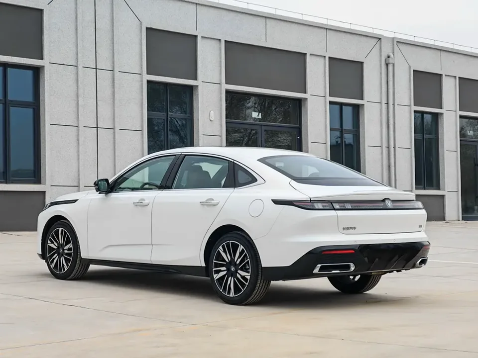 Changan Escape Escape 2026 Fourth-generation 1.5T DCT 500Bar Jinxiang model 2025 — thumbnail 3