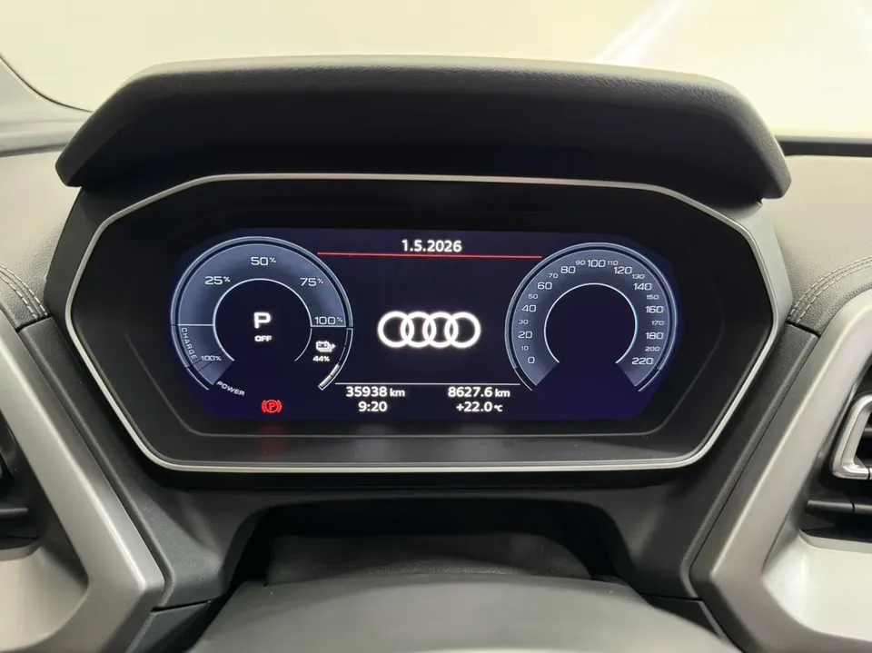 Audi Q4 e-tron Audi Q4 e-tron 2024 40 e-tron Creative Edition 2024 — миниатюра 3
