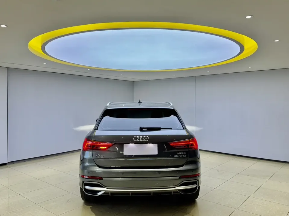 Audi Q3 Audi Q3 2022 35 TFSI Stylish Dynamic 2022 — thumbnail 2