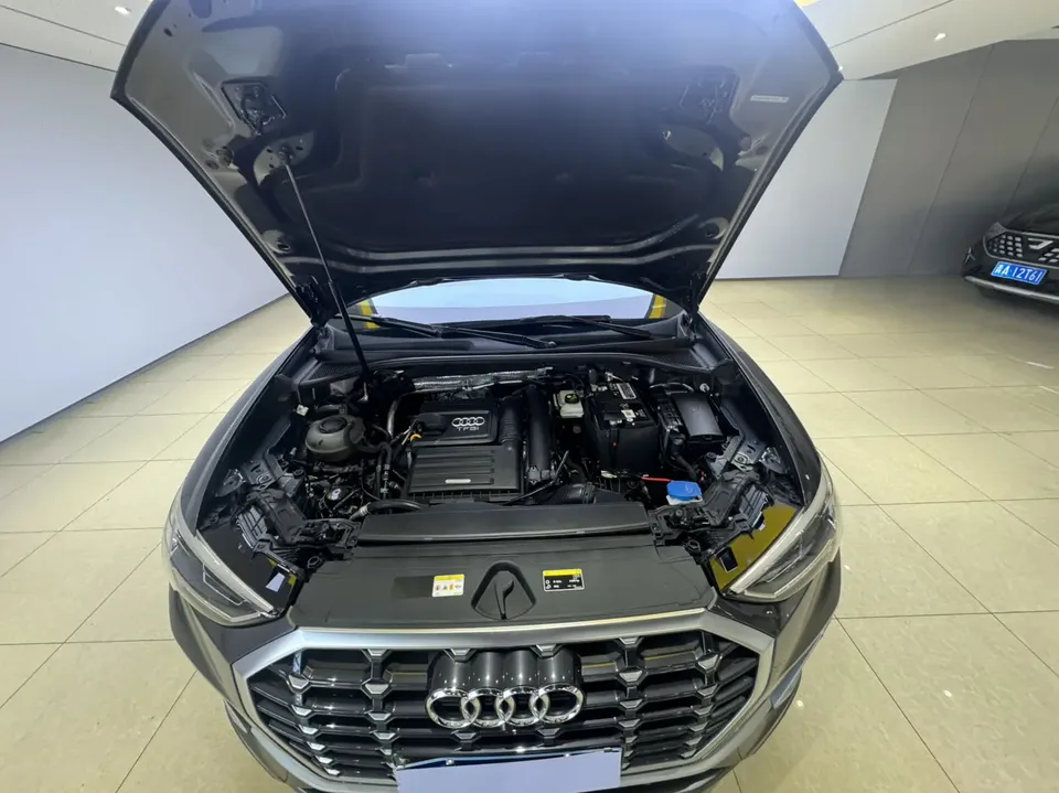 Audi Q3 Audi Q3 2022 35 TFSI Stylish Dynamic 2022 — thumbnail 3