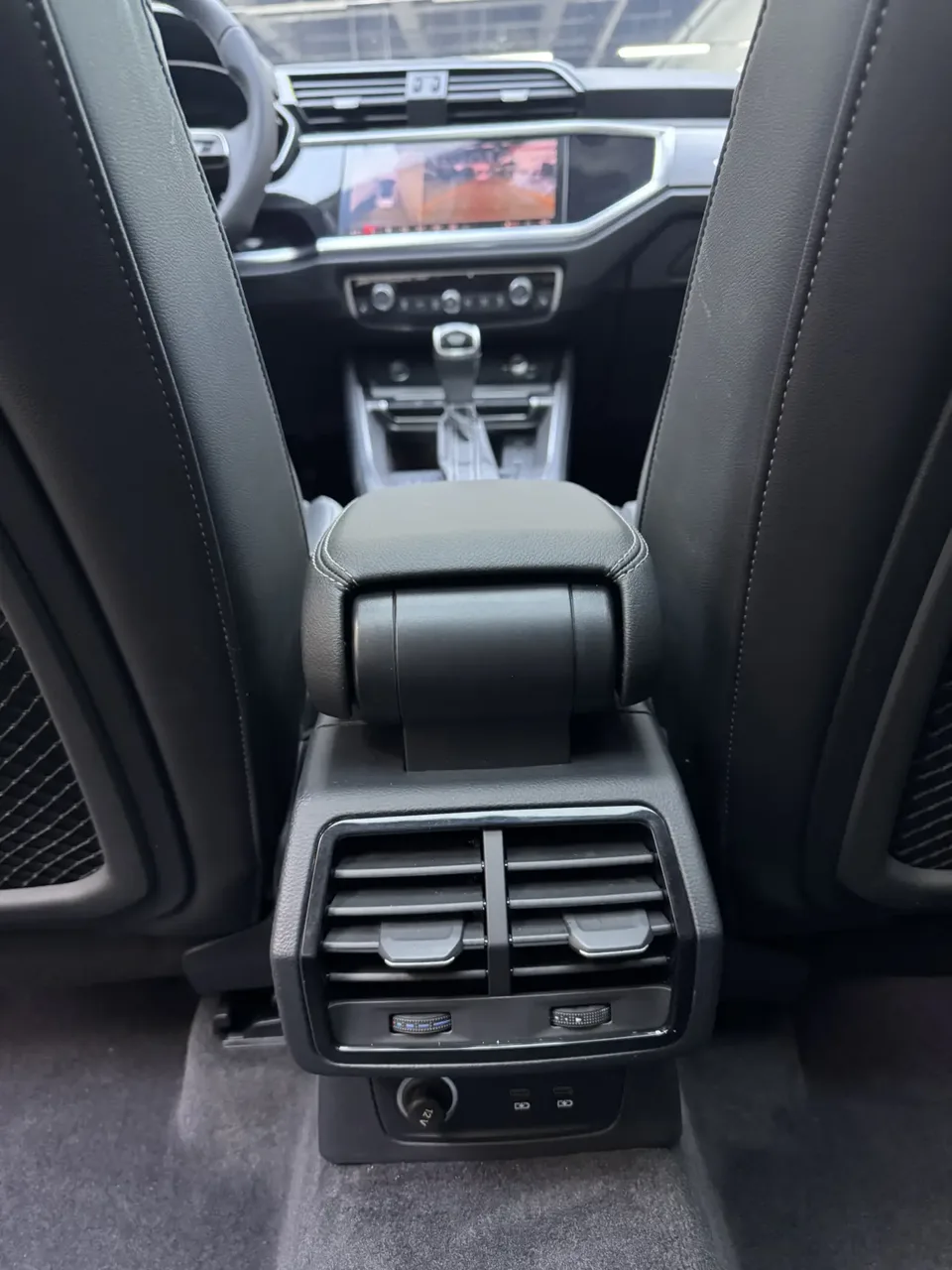 Audi Q3 Audi Q3 2022 35 TFSI Stylish Dynamic 2022 — thumbnail 5