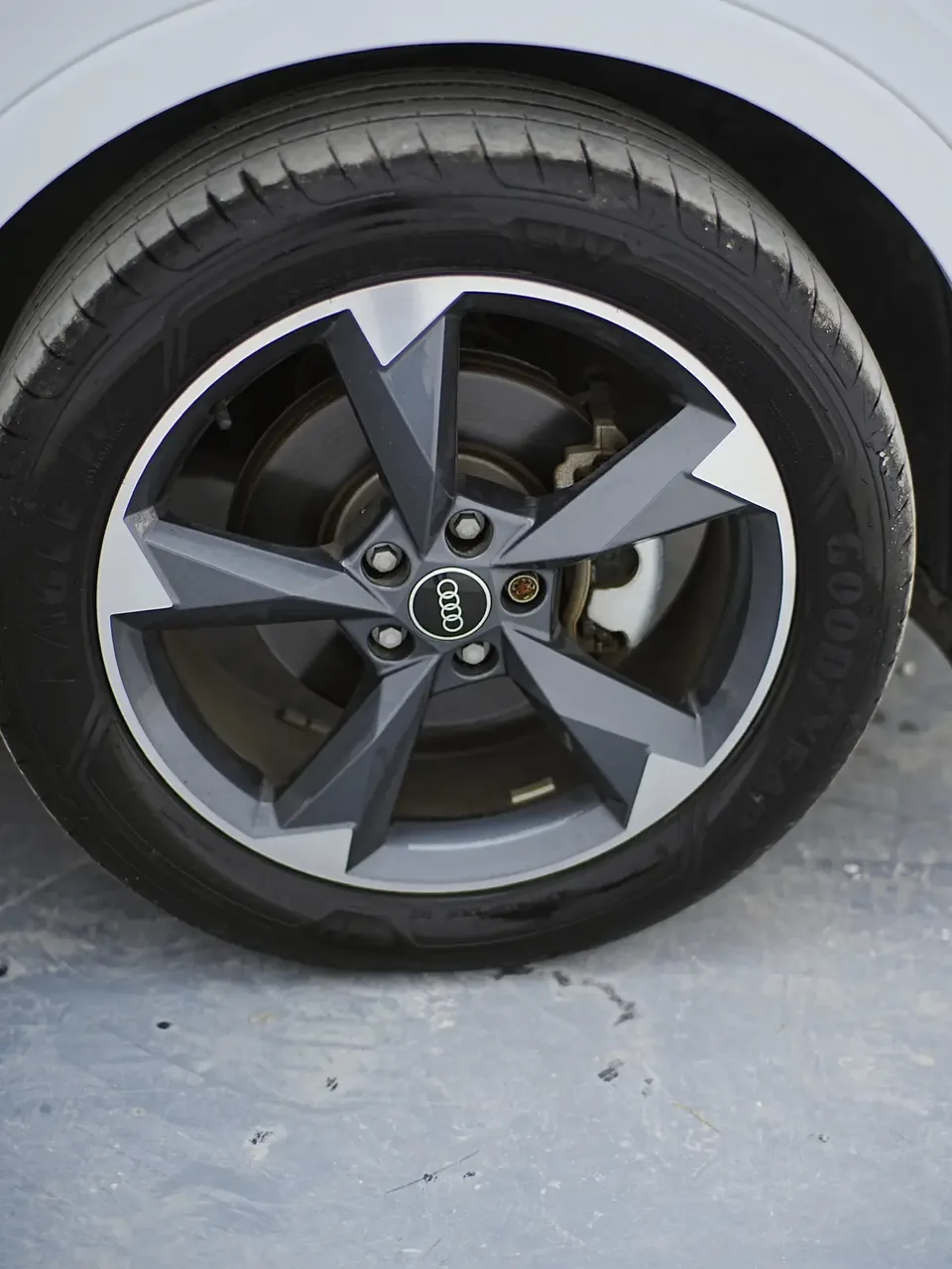 Audi Q3 Audi Q3 2022 35 TFSI Fashionable and Dynamic 2022 — миниатюра 4