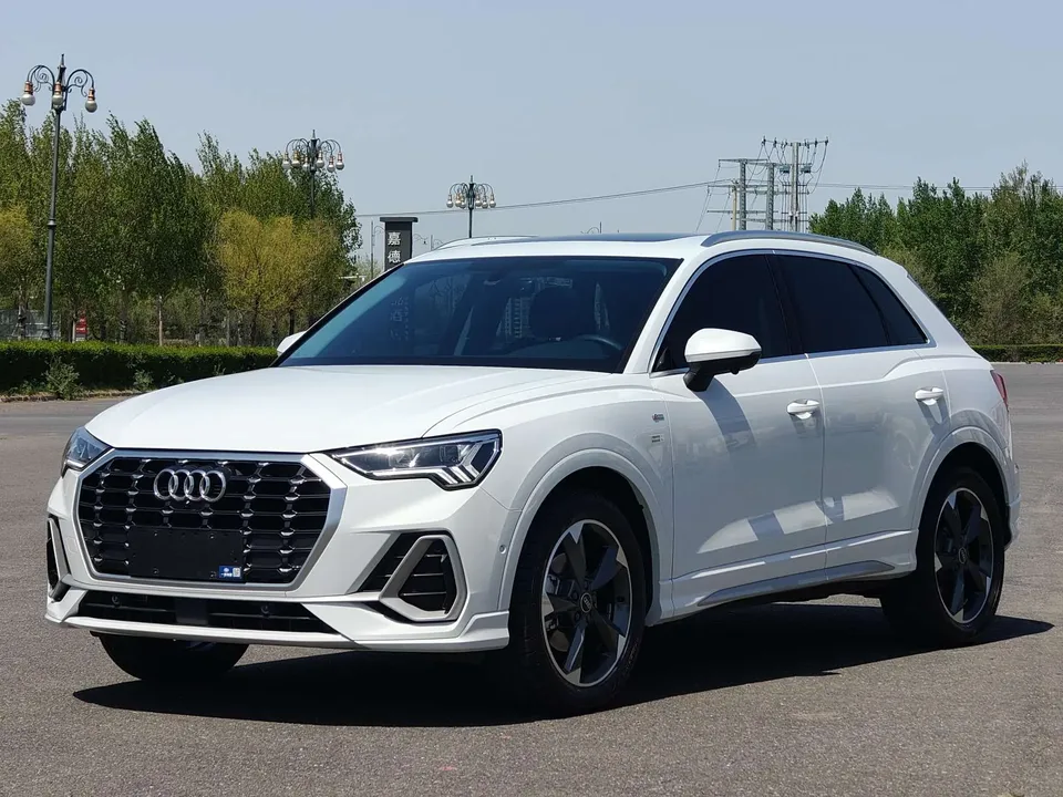 Audi Q3 2022