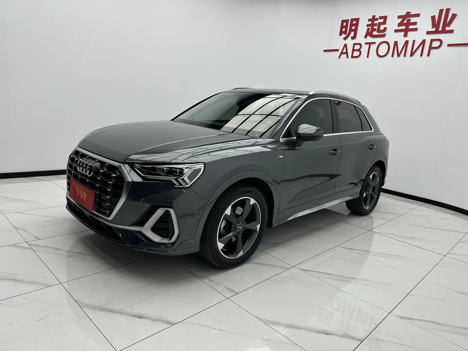 Audi Q3 Audi Q3 2022 35 TFSI Fashionable and Dynamic 2022 — миниатюра 3