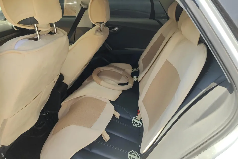 Audi Q2L Audi Q2L 2022 35 TFSI Fashionable and Elegant 2022 — миниатюра 4