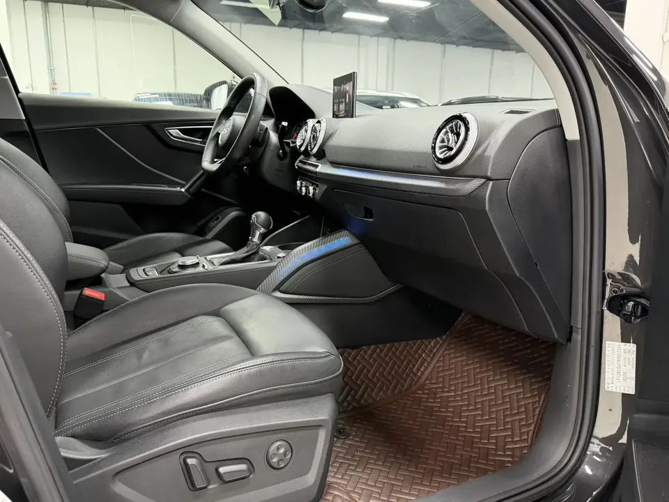 Audi Q2L Audi Q2L 2022 35 TFSI Fashion Dynamic Edition 2022 — миниатюра 4