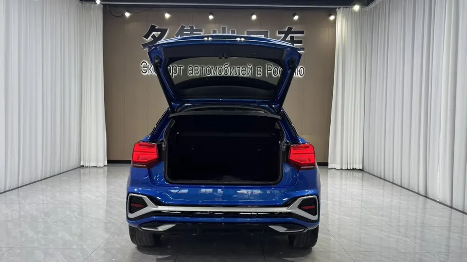 Audi Q2L Audi Q2L 2022 35 TFSI Fashion Dynamic Edition 2022 — миниатюра 3