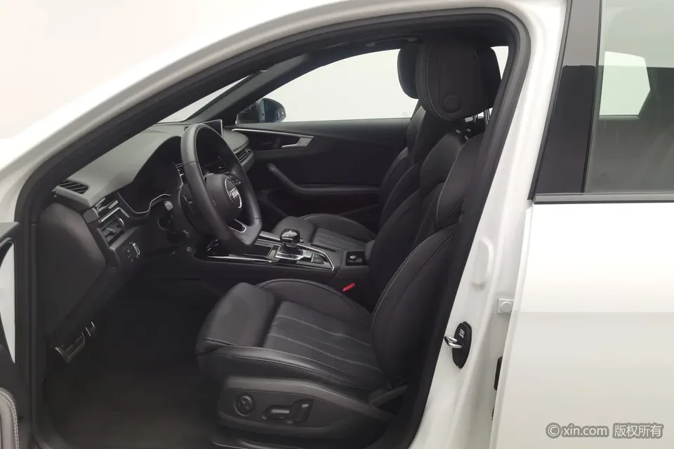 Audi a4 l 40 TFSI luxury and dynamic model 2023 — миниатюра 4