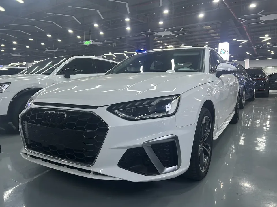 Audi a4 l 2022