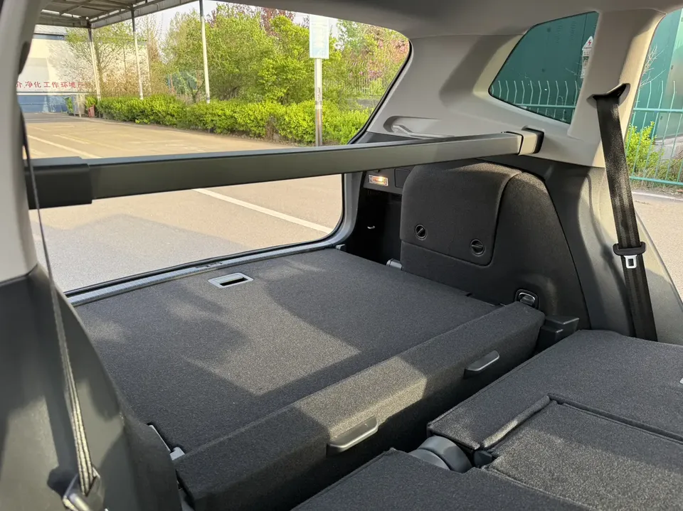 Volkswagen Tiguan L PHEV Tiguan L PHEV 2023 430PHEV Plug-in Hybrid Flagship Edition 2023 — миниатюра 3