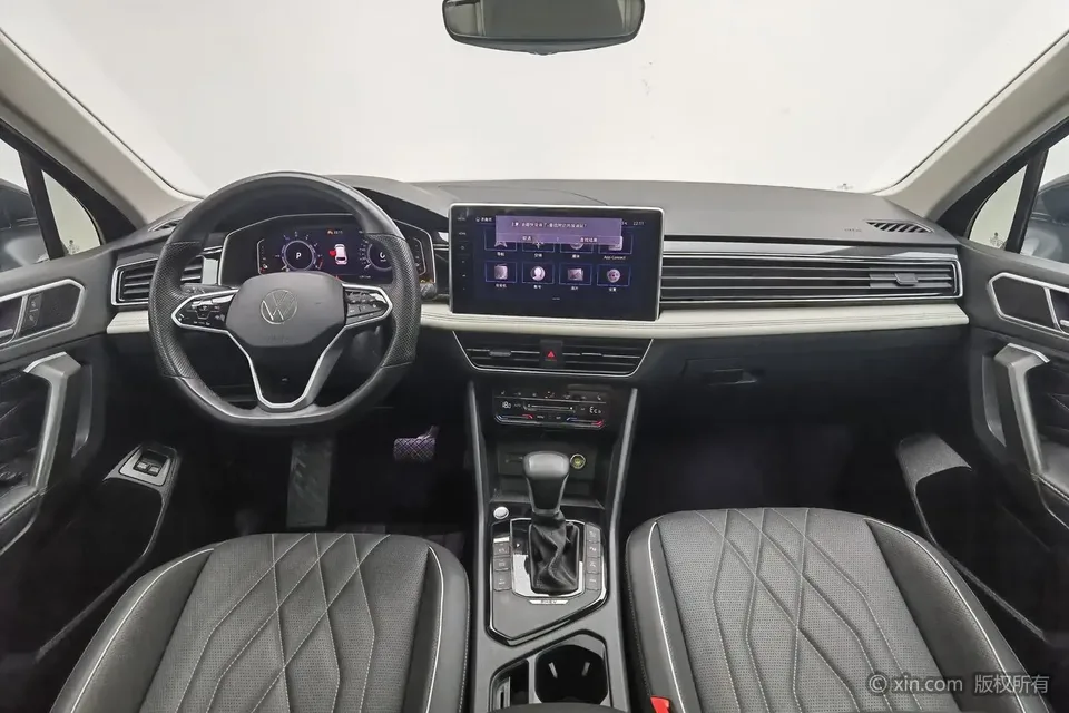 Volkswagen Tiguan L PHEV Tiguan L PHEV 2023 430PHEV Plug-in Hybrid Premium Edition 2024 — миниатюра 3