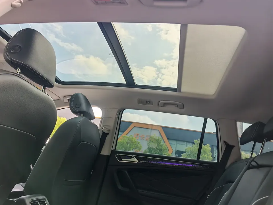 Volkswagen Tiguan L Tiguan L 2024 330TSI 2WD R-Line Enjoy Edition 2024 — миниатюра 5