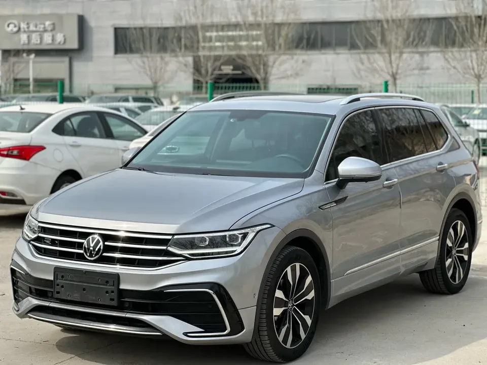Volkswagen Tiguan L 2022