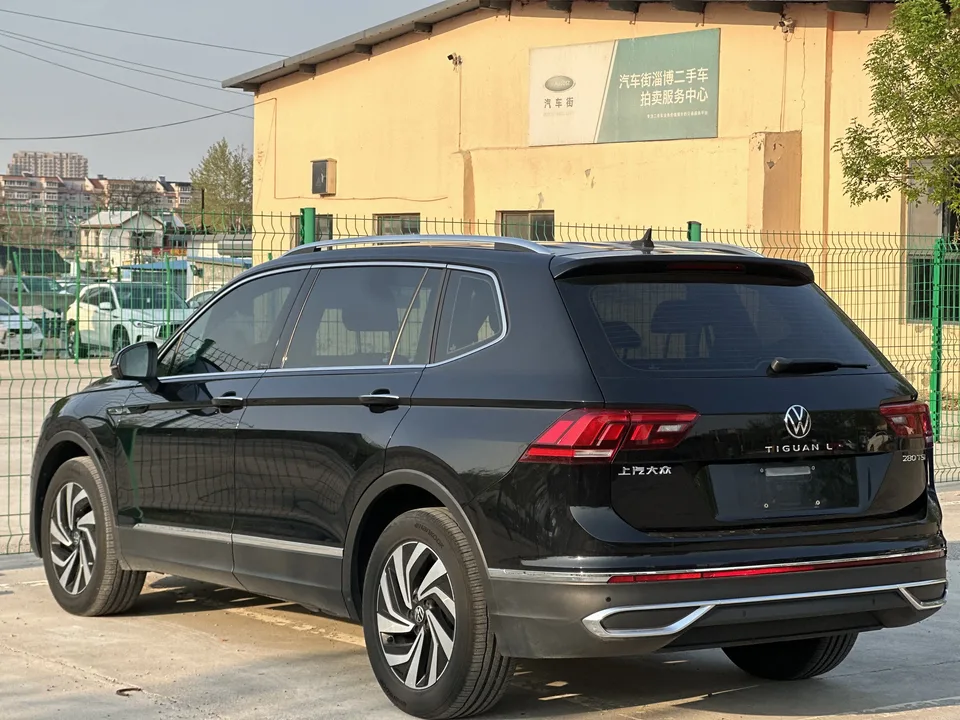Volkswagen Tiguan L Tiguan L 2023 280TSI Chaochuang Limited Edition 2022 — миниатюра 3