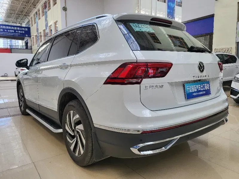 Volkswagen Tiguan L Tiguan L 2023 280TSI Chaochuang Limited Edition 2023 — миниатюра 5