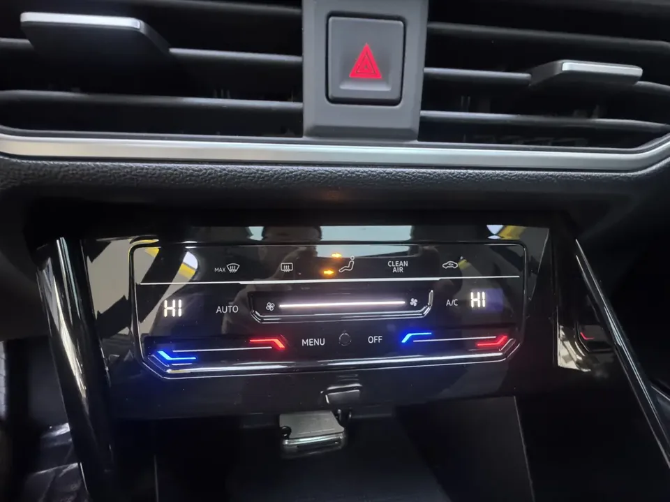 Volkswagen Tayron Tanyue 2023 280TSI 2WD Luxury Plus Advanced Edition 2022 — миниатюра 4