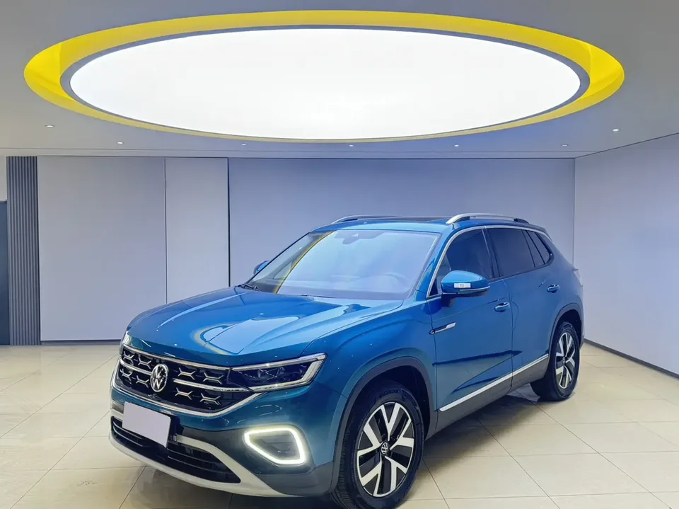 Volkswagen Tayron Tanyue 2023 280TSI 2WD Luxury Plus Advanced Edition 2022 — фото 1, купить с доставкой в Москву