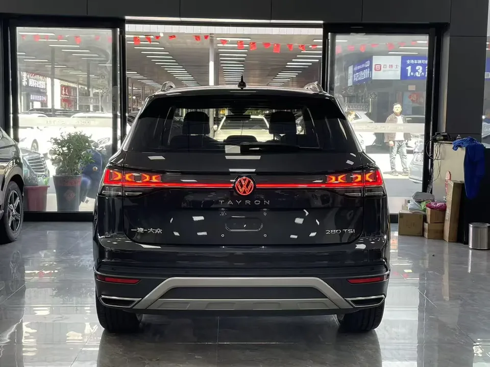 Volkswagen Tayron Tanyue 2023 280TSI 2WD Luxury Plus Advanced Edition 2022 — миниатюра 2
