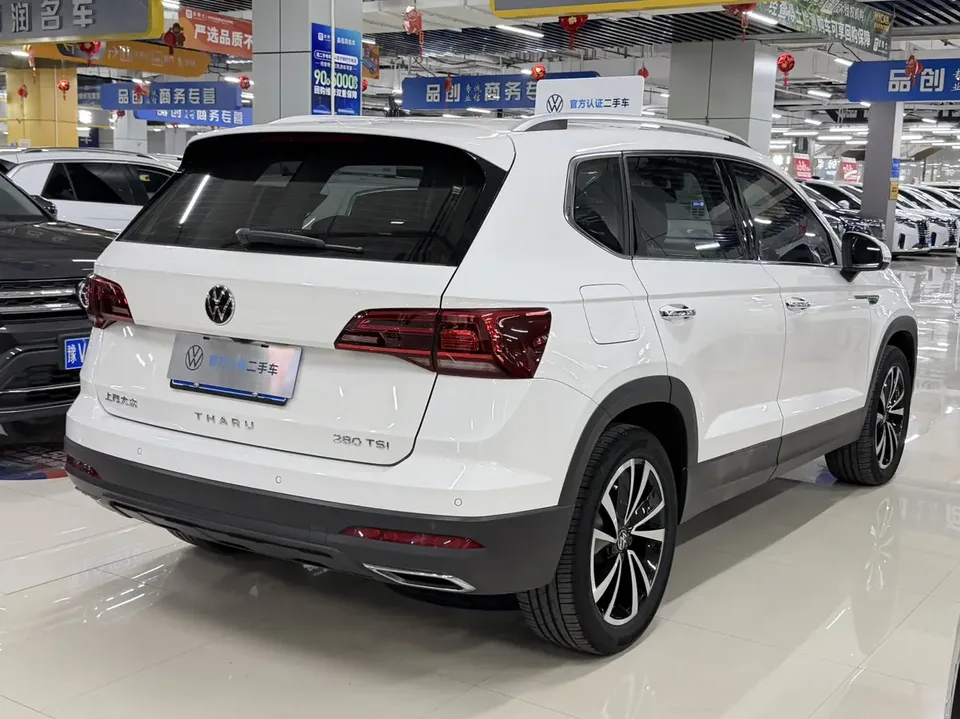 Volkswagen Tharu 280TSI 2WD Luxury Edition 2023 — миниатюра 2