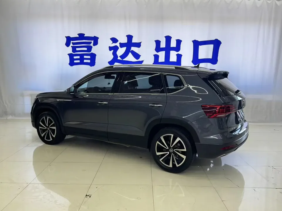 Volkswagen Tharu 2021 Tuyue 280TSI 2WD Luxury Edition PLUS 2022 — миниатюра 4