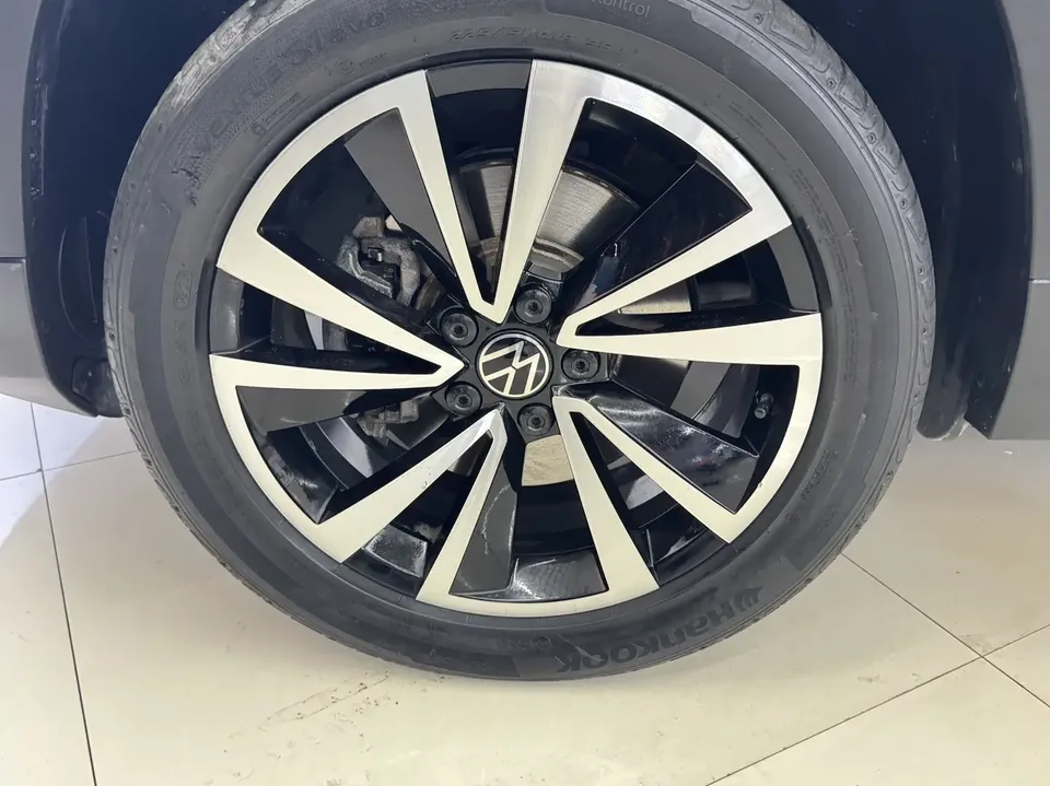 Volkswagen Tharu 2021 Tuyue 280TSI 2WD Luxury Edition PLUS 2022 — миниатюра 5