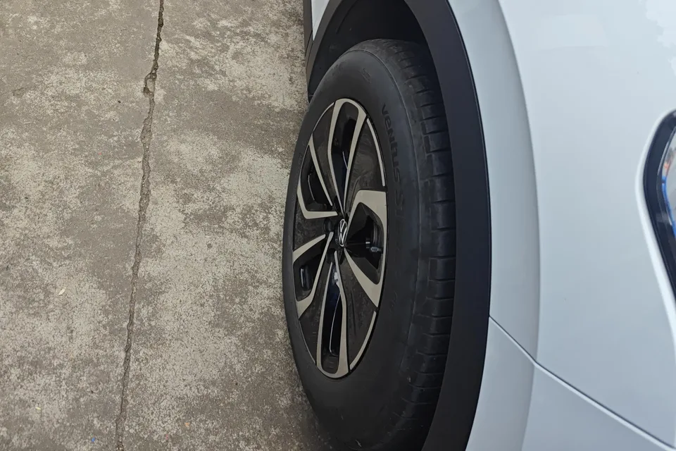 Volkswagen ID.4X 2023