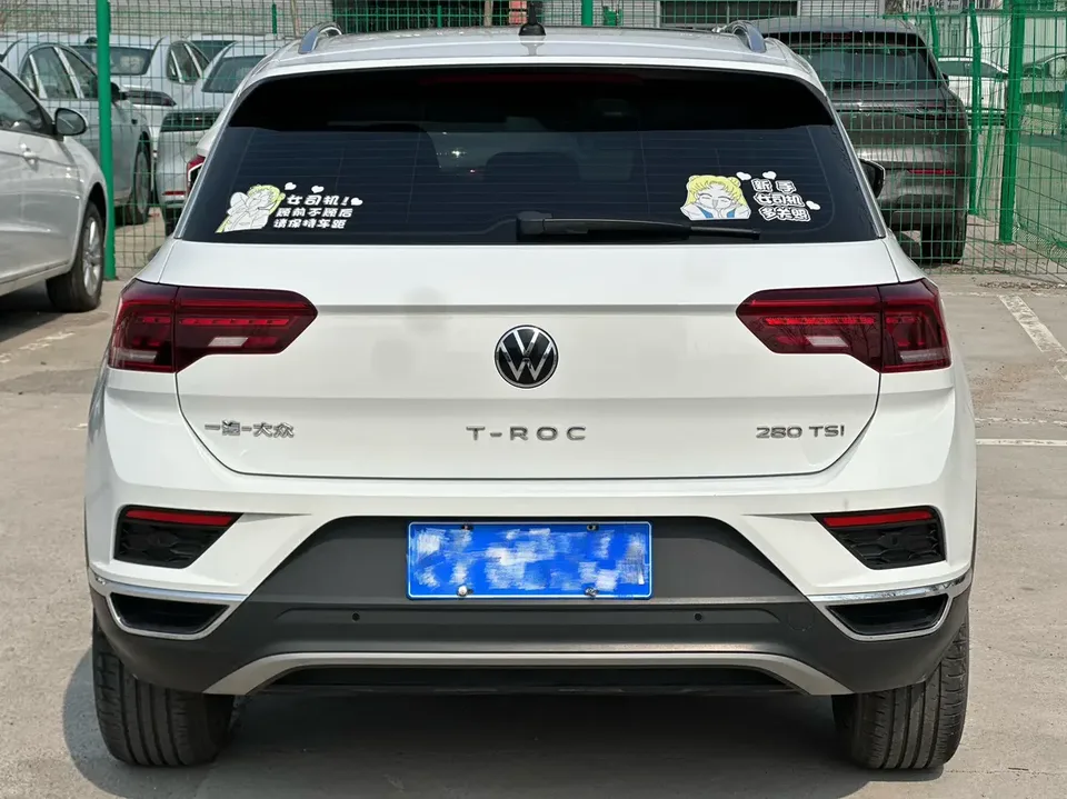 Volkswagen T-Roc Tangeu 280TSI DSG two-wheel drive luxury smart version 2023 — миниатюра 2