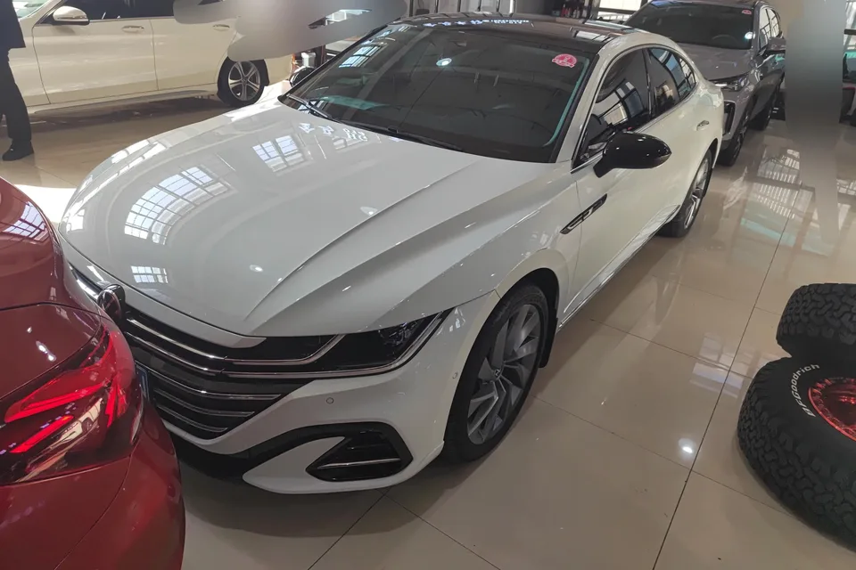 Volkswagen Arteon Volkswagen CC 2023 380TSI Eye-catching Edition 2023 — миниатюра 4