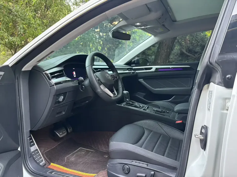 Volkswagen Arteon 380TSI Eye-catching Edition 2024 — миниатюра 5