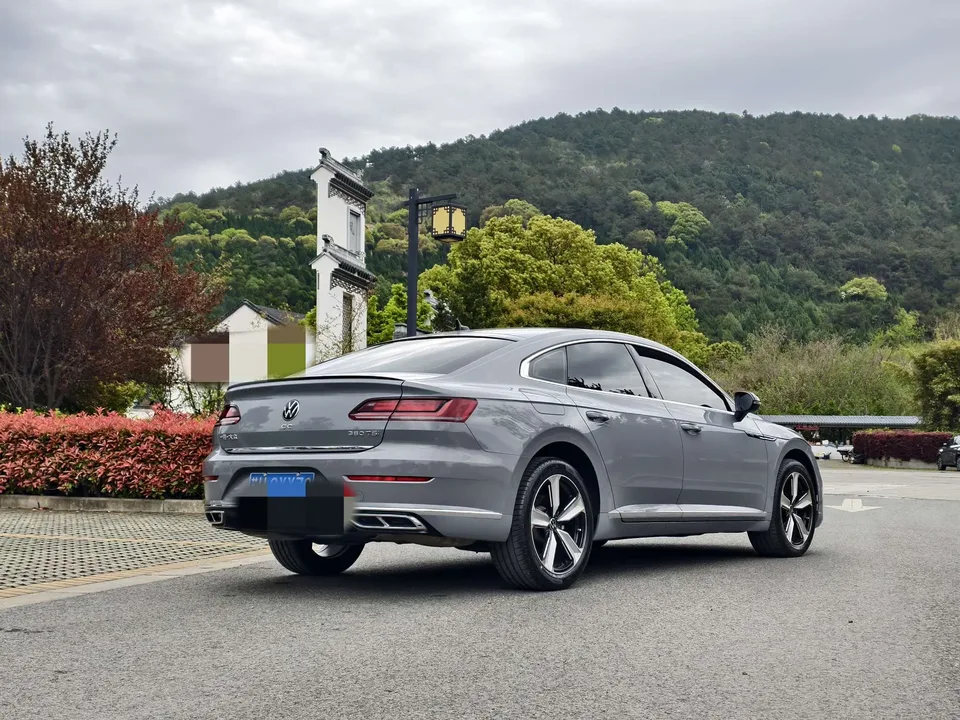 Volkswagen Arteon Volkswagen CC 2021 330TSI Dazzling Edition 2022 — миниатюра 2