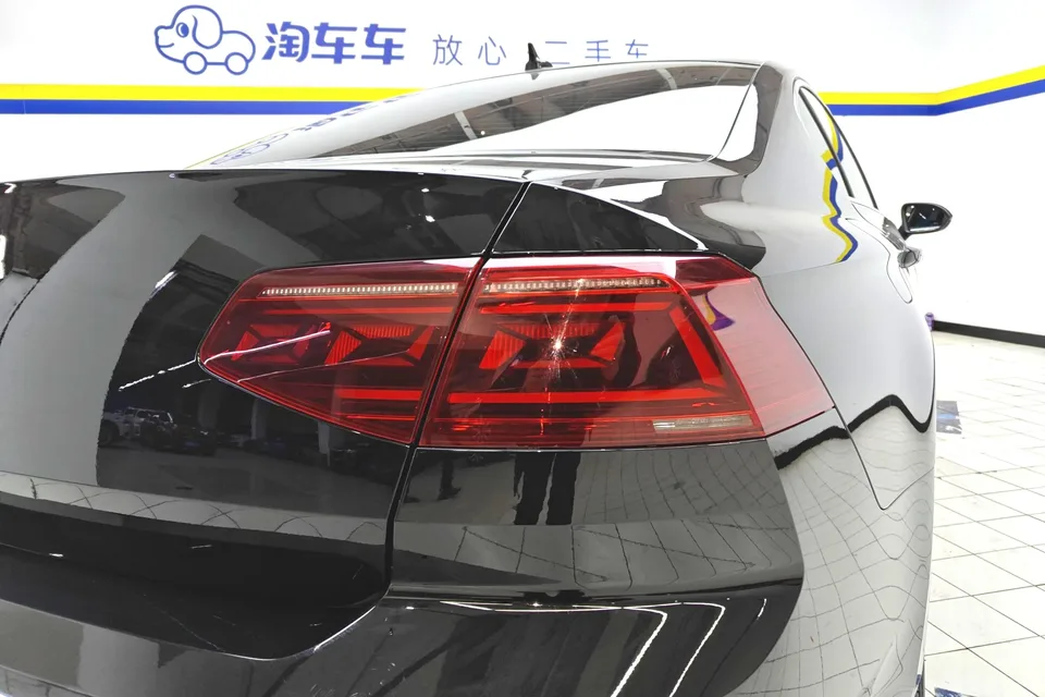 Volkswagen Magotan 2024