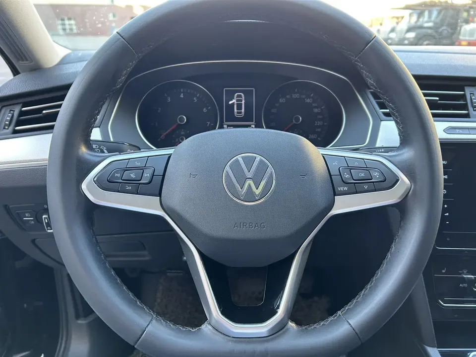 Volkswagen Magotan Magotan 2020 Magotan 2020 280TSI DSG Leading Edition 2022 — thumbnail 4