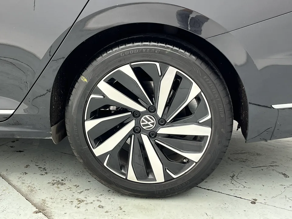 Volkswagen Passat 2022