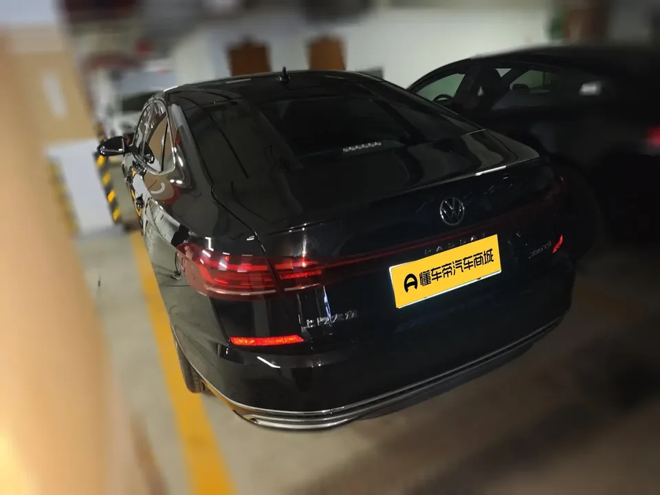 Volkswagen Passat Passat 2023 330TSI Star Elite Edition 2023 — миниатюра 4