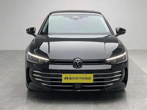 Volkswagen Passat 2025 купить в Москве