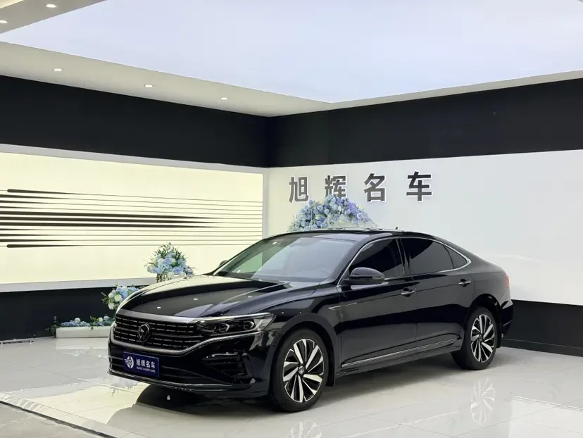 Volkswagen Passat 2023