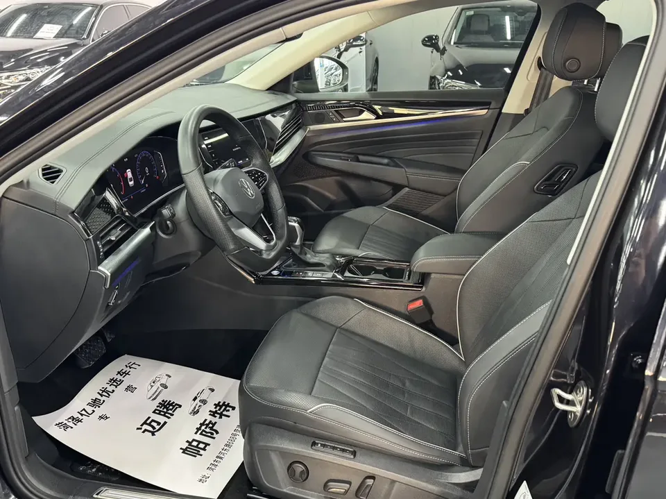 Volkswagen Passat Passat 2022 330TSI Deluxe Edition 2022 — миниатюра 3