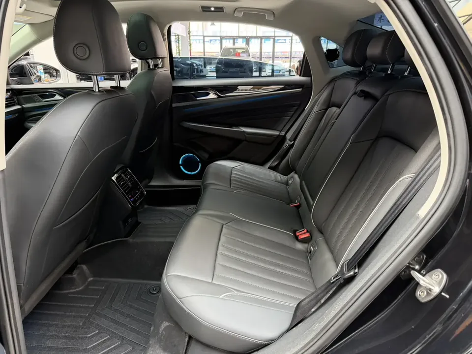 Volkswagen Passat Passat 2023 330TSI Star Elite Edition 2023 — миниатюра 5