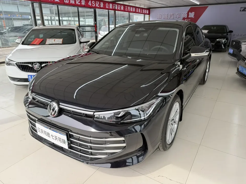 Volkswagen Passat 2025