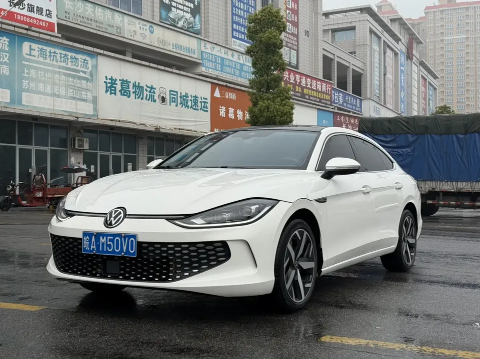 Volkswagen Lamando Lingdu Lingdu L 280TSI DSG Cool Edition 2023 — фото 1, купить с доставкой в Москву