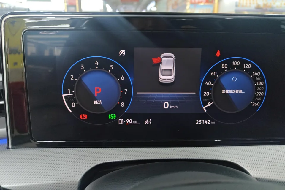Volkswagen Lamando Lingdu Lingdu L 280TSI DSG Cool Edition 2023 — миниатюра 5
