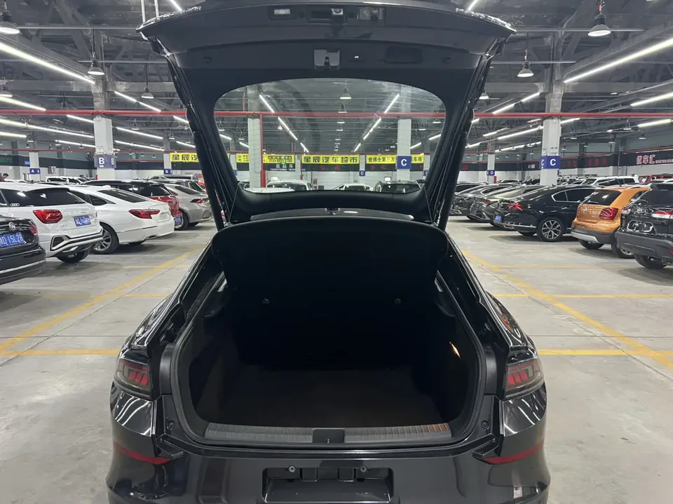 Volkswagen Lamando Lingdu Lingdu L 280TSI DSG Cool Edition 2022 — миниатюра 5