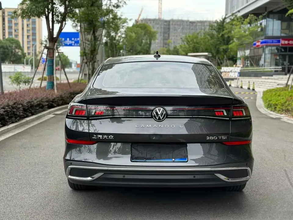 Volkswagen Lamando Lingdu 2025 Lingdu L 280TSI DSG Cool Edition 2025 — миниатюра 2