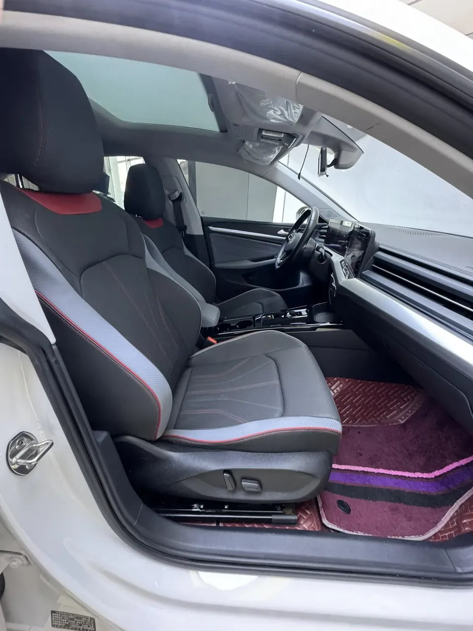 Volkswagen Lamando Lingdu Lingdu L 280TSI DSG Cool Edition 2022 — миниатюра 5