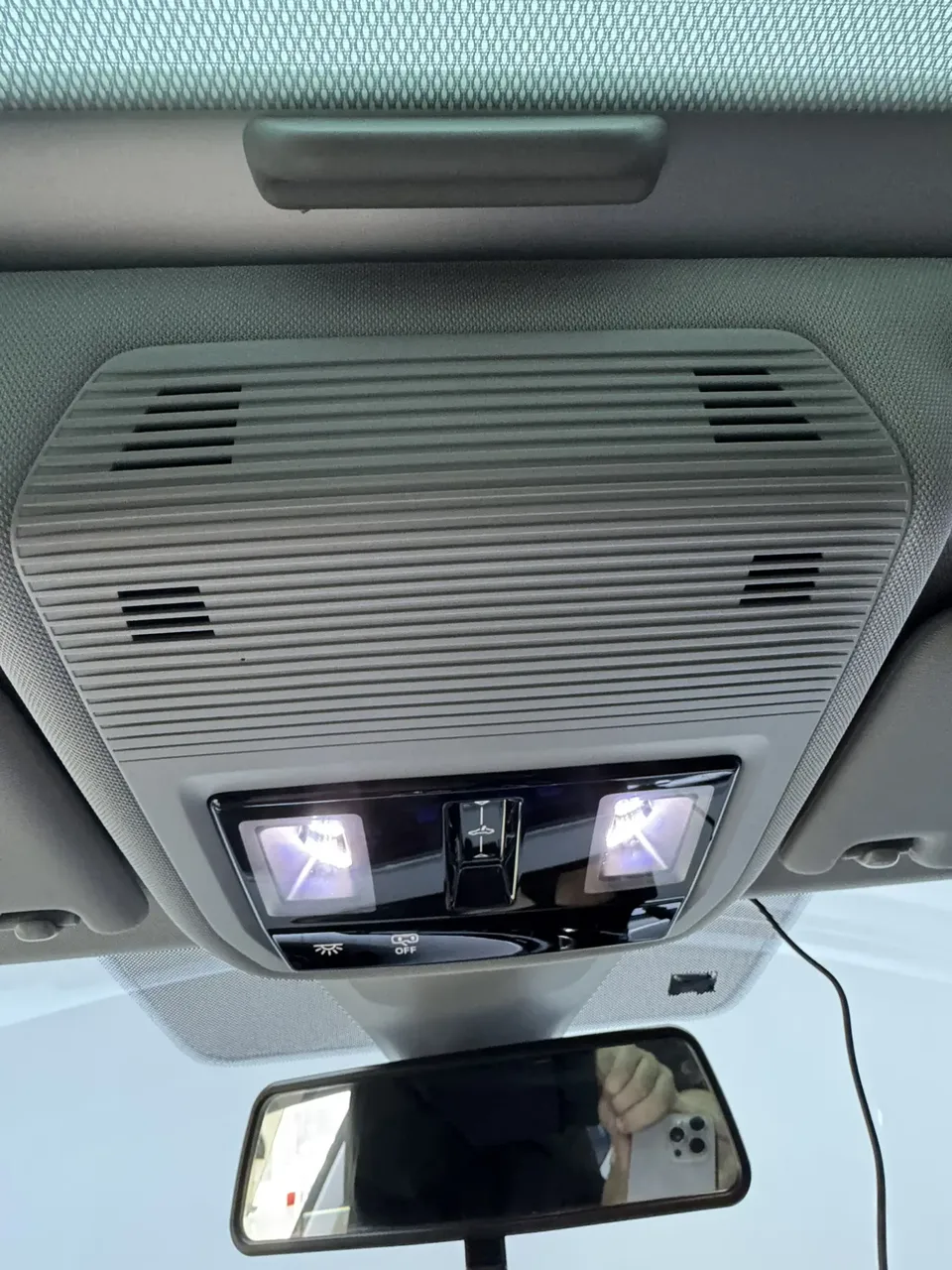 Volkswagen Lamando Lingdu 2022 Lingdu L 280TSI DSG Cool Edition 2023 — thumbnail 3