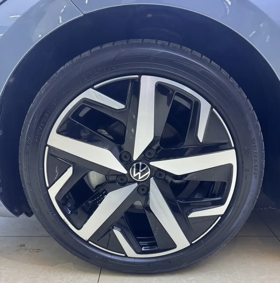 Volkswagen Lamando Lingdu L 280TSI DSG Hot Edition 2022 — миниатюра 3
