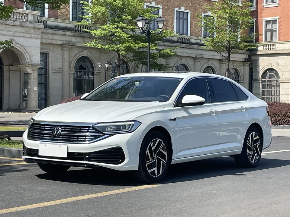 Volkswagen Sagitar 2023