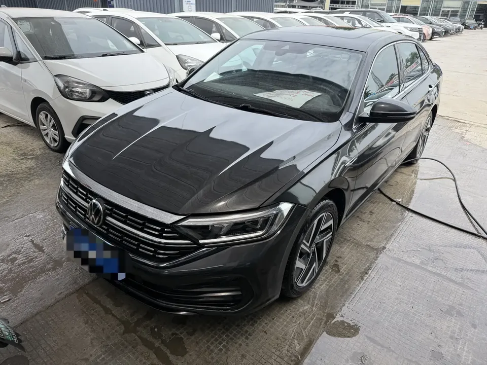 Volkswagen Sagitar 2023