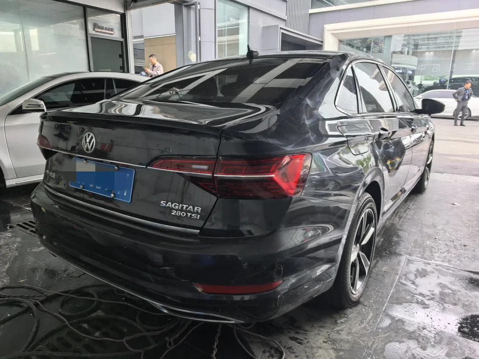 Volkswagen Sagitar Sagitar 280TSI DSG Flying Edition 2022 — миниатюра 5